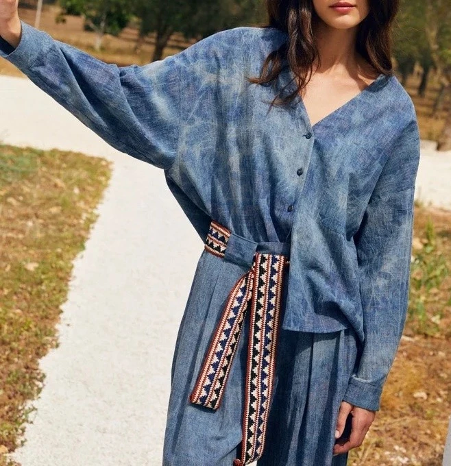 MOMONI Blouse TIARA 3 MOMONI Blouse TIARA – Image 3